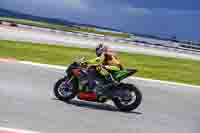 cadwell-no-limits-trackday;cadwell-park;cadwell-park-photographs;cadwell-trackday-photographs;enduro-digital-images;event-digital-images;eventdigitalimages;navarra;no-limits-trackdays;peter-wileman-photography;racing-digital-images;trackday-digital-images;trackday-photos